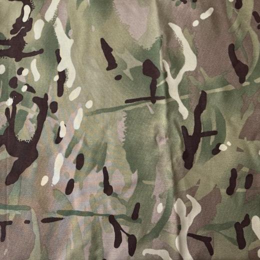 Duaithníocht Fabraic Mhín Twill Print